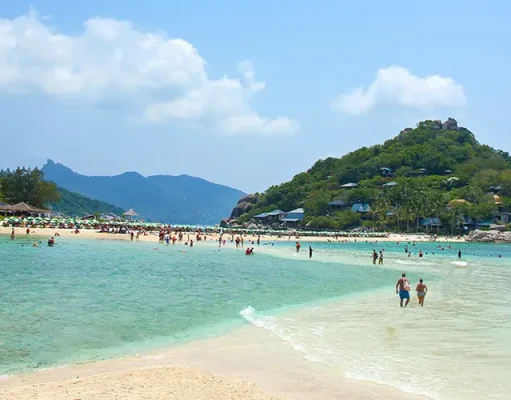 Exploring Vietnam’s Luxury Coastal Retreats: High-End Resorts and Private Experiences in Phu Quoc and Nha Trang