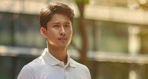 The Perfect Balance: Why Slim-Fit Polos Are A Must-Have for Work and Weekend