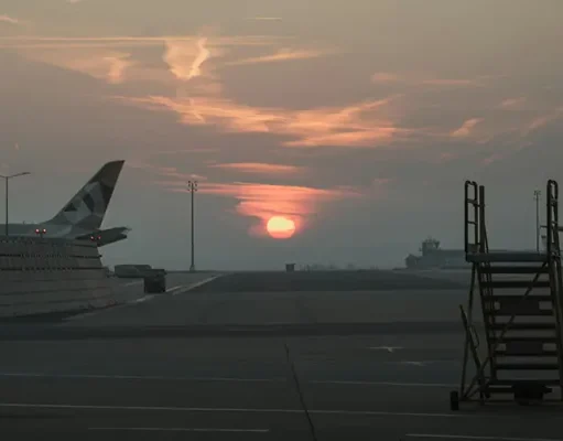 Travel Downtime Done Right: Affordable Online Entertainment for Canadians