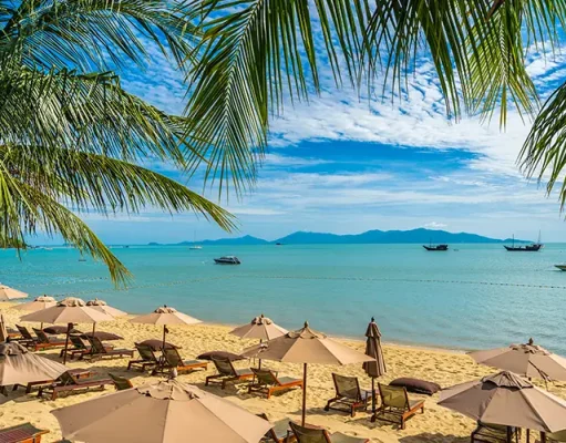 Exploring Vietnam’s Luxury Coastal Retreats: High-End Resorts and Private Experiences in Phu Quoc and Nha Trang