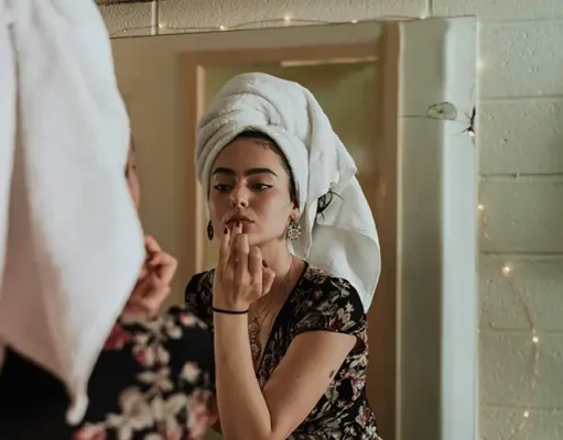 Building a Simple Beauty Routine for Frequent Travel