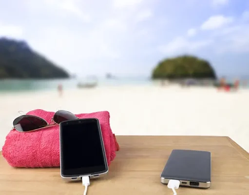What to Consider When Choosing the Best Power Bank for International Travel?