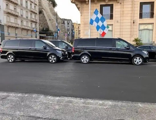 Explore Italy Stress-Free with a Private Transfer from Napoli