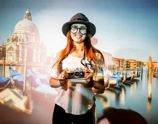 4 Great Ways to Make Money While Traveling