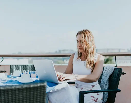 Digital Nomad Visas Explained and How Topologica Helps Travelers Plan Long-Term Stays Abroad