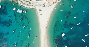 Why a private yacht Aruba experience is the ultimate luxury on the island