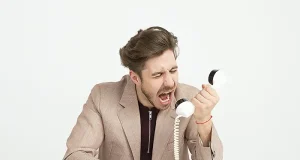 8 Practical Tips For Handling Suspicious Calls While Away From Home