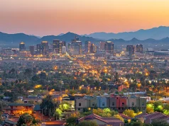 Moving to Phoenix: How to Choose the Right Neighborhood (and Survive Your First Summer)