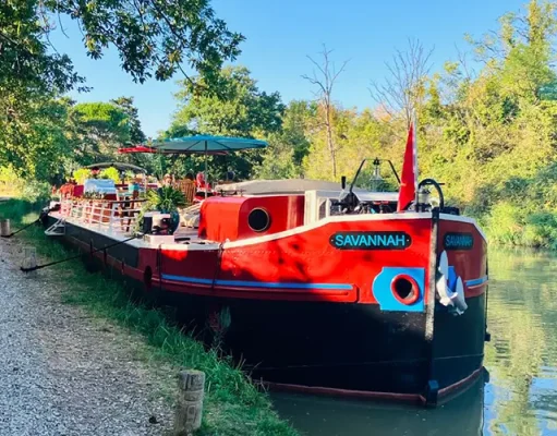 French Waterways Elevates Canal du Midi Voyage with Vintage Auto, Helicopter Tours