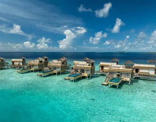 Angsana Velavaru Recognized with British Airways Holidays Customer Excellence Award