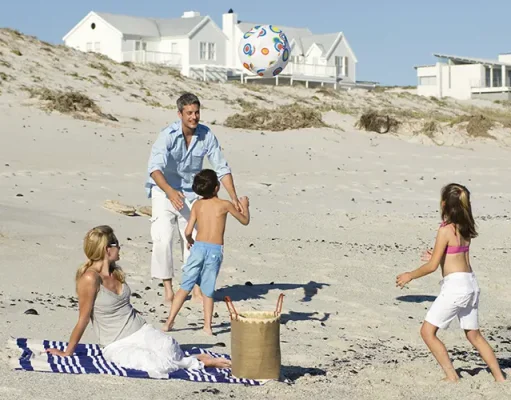 Local’s Guide to Getting Around the Hamptons: From Sag Harbor to Southampton in Style