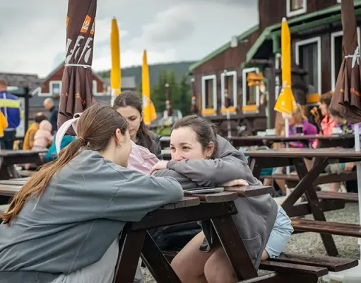 Swipe Right for a Local: Why Solo Travelers Are Quietly Reinventing How Cultures Meet