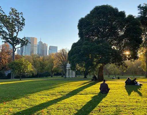 Melbourne Travel Tips: An 800-Word Guide to Exploring Australia’s Cultural Capital