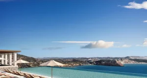 New Luxury Retreat Opens on Milos: Eréma Brings Contemporary Cycladic Living to Greece’s Volcanic Island