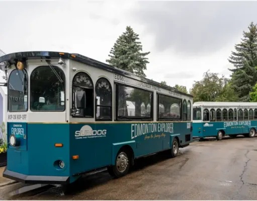 Edmonton Launches Vintage-Style Trolley Experience
