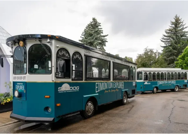 Explore_Edmonton_1756478_Edmonton_Explorer_Vintage-Style_Trolley copy
