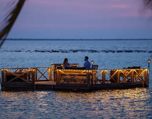 Dining on the Indian Ocean: Sun Siyam Pasikudah Unveils Sri Lanka’s First Floating Ocean Restaurant Experience