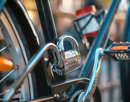 E-Bike Travel Security: The Best Locks, Chains, and Anti-Theft Gear for Two-Wheel Touring