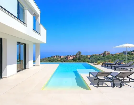 Mediterranean Luxury: A Guide to Authentic Culinary and Wellness Escapes