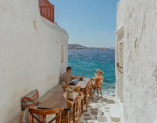 The Perfect 10-Day Greece Itinerary: Athens, Santorini, Mykonos and Crete