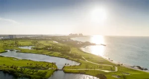 Ocean Club Golf Course at Atlantis Paradise Island Earns ICONIC Status