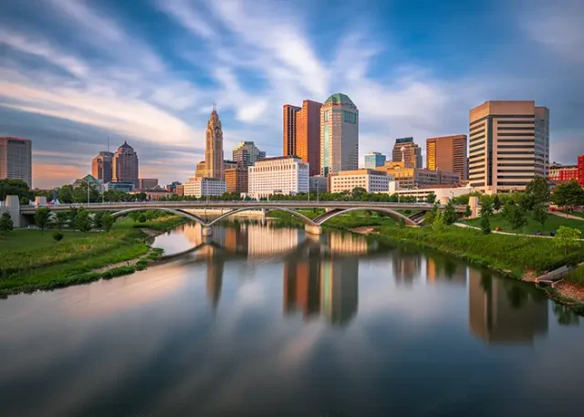 columbus-ohio-usa-skyline-scioto-river copy