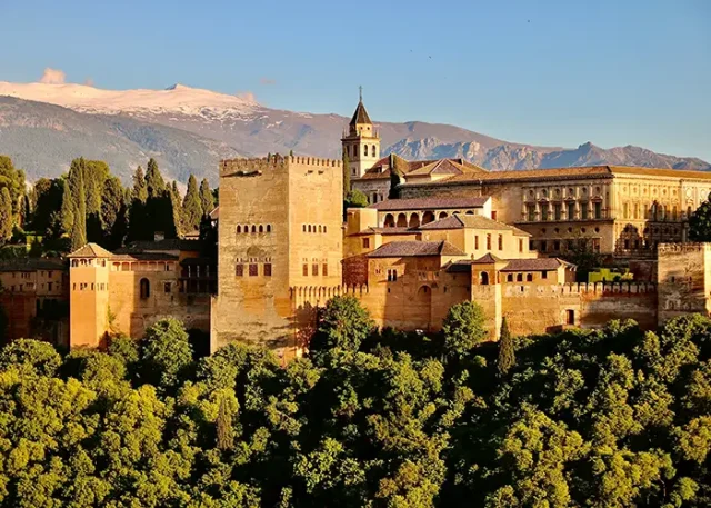jorge-fernandez-salas-zXxkdiBgHvA-unsplash copy