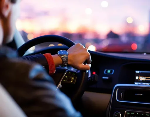 8 Essential Road Trip Safety Rules Every Traveler Needs