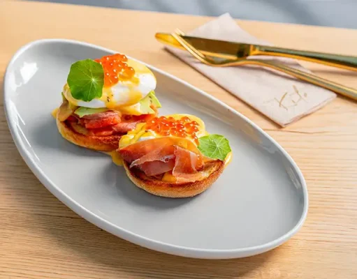 INNSiDE by Meliá Bangkok Sukhumvit Introduces ‘Brunch Your Way’ Egg Benedict