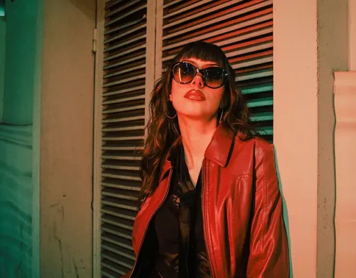 How to Choose Trip-Ready Glasses for Sun and Style