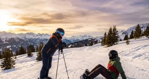 Skiing vs Snowboarding Injuries: What to Expect and How to Avoid Them