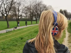 9 Times You’ll Need Reliable Internet During Your UK Trip