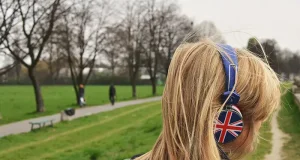 9 Times You’ll Need Reliable Internet During Your UK Trip
