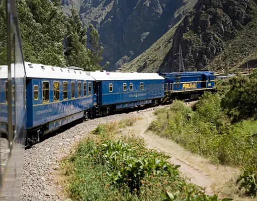 Peru’s Most Scenic Train Journeys: Luxury, Local Flavors and Andean Views