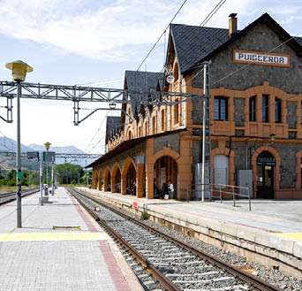 Puigcerd station just across the French border in the Spanish Pyrenees