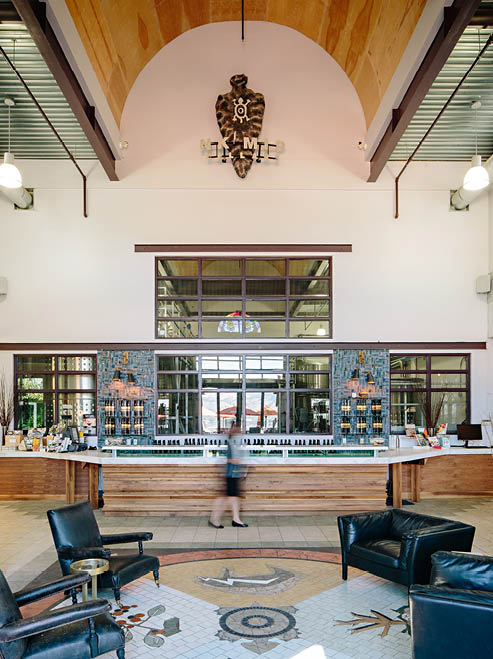 Jon Adrian. Architectural, winery and lifestyle photographer. Okanagan Photographer / Nk'Mip Cellars / Milk Creative Communications