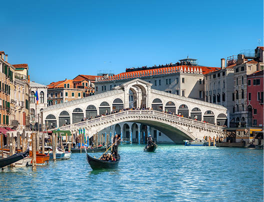 View of the Rialto Bridge over the Grand Canal in Venice